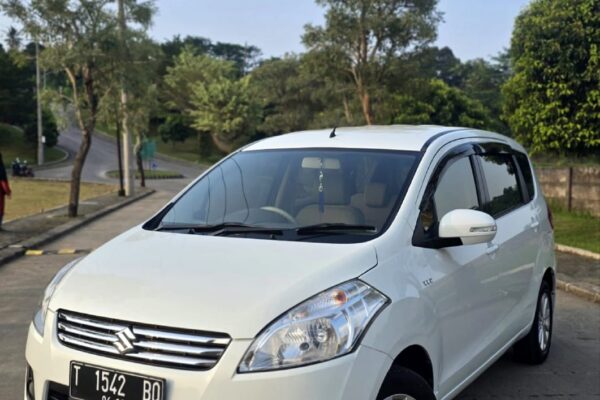 SUZUKI ERTIGA GL AT 2014 (SOLD OUT)